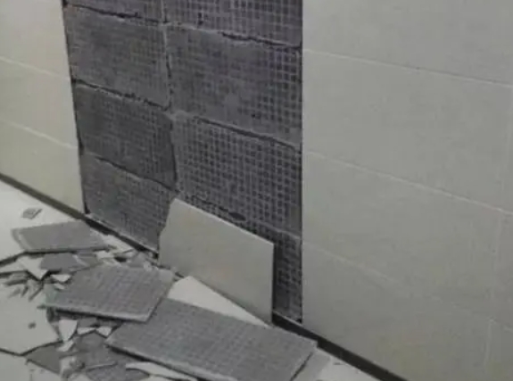 长岛瓷砖空鼓维修公司分享下长岛墙砖松动维修的知识